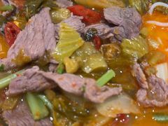 -粉小主·贵州酸汤牛肉粉(南京仙林金鹰店)