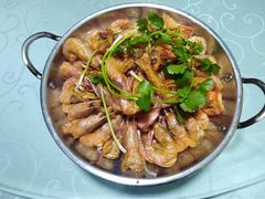 干锅香辣虾-香乡美食府特色肥西老母鸡(三河古镇店)