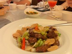 蒜香牛肉粒-利苑酒家(合景国际金融广场店)