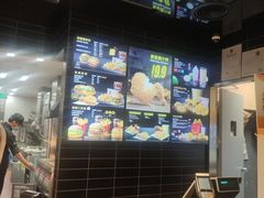 -麦当劳(中山公园龙之梦店)