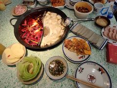-鸿姐老火锅(疁城新天地店)