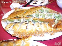 虾仁芹菜-大眼锅贴水饺(河东店)