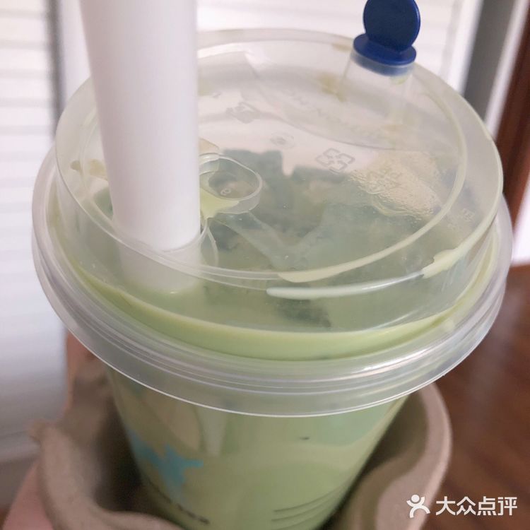 瑞幸抹茶好喝椰太好喝了