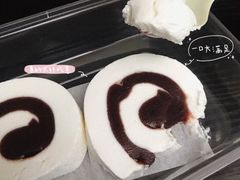 豆沙奶卷-牛姥姥牛奶酪