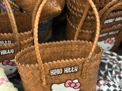 -义乌小商品批发市场(中国小商品城·篁园服装市场店)
