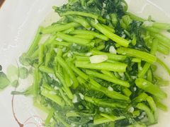 -望海潮海鲜店 特色家常菜(在海一方店)