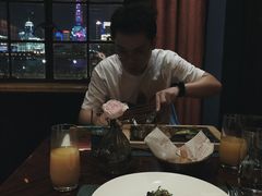 -YUE·6·西式融合餐厅(外滩六号店)
