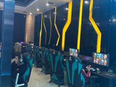 -绿树电竞(五路店)