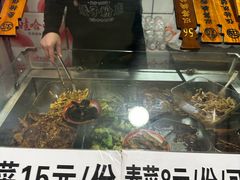 -矮子粉店1985·长沙米粉(湘春路店)