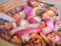 -胡须佬鸡煲四季火锅店(石厦西村直营店)