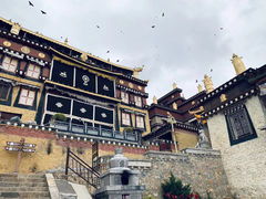 -噶丹松赞林寺
