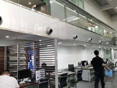 -奔驰上海利星(七宝店)