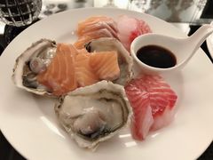 -圣丰索菲特·2 On 988 Café 自助餐厅