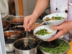 -辣辣小吃豆花米线(大观篆新农贸市场店)