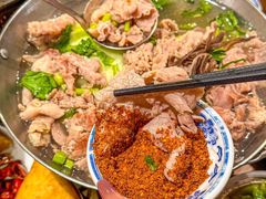 -肖四女乐山跷脚牛肉(滨江天街店)