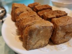 酥皮臭豆腐-绍兴饭店(大宁店)