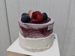 -山与蓝·轻糖鲜果蛋糕(勒泰店)