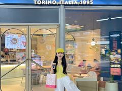 -LAVAZZA拉瓦萨咖啡(中航城君尚购物中心店)