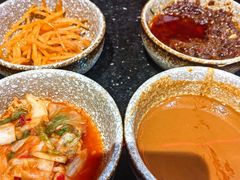 -顶顶汤火牛排火锅·经典铜锅涮肉