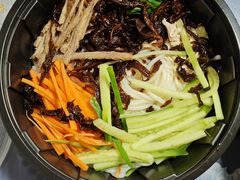 鸡丝凉米线-云海肴·汽锅鸡·云南菜(广安门天虹店)