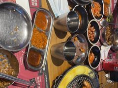 -青瓦炭韩潮烤肉(花园道店)