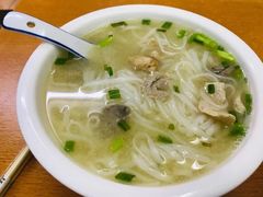 -泰龙城小吃街