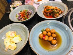 -草家酱蟹炭火烤肉店(珲春南路一店)