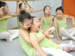 -予荷舞蹈(盛景校区)