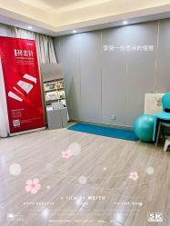 -Mamom club 慢会所(爱丁堡店)