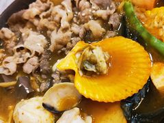 泡菜肥牛锅-张妈台式锅烧(深大店)