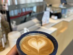 拿铁-Manner Coffee(凌空SOHO店)