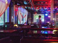 -聚点酒吧(龙湖滨江天街店)