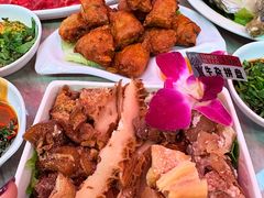 -三头牛·潮汕牛肉生蚝火锅 (夏湾店)