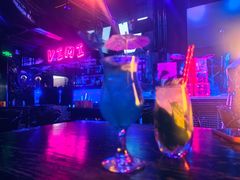 -vimi便利店酒吧
