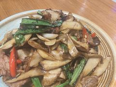 -滇越乘象云南餐厅(次渠店)