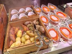 -领鲜活海鲜榴莲自助火锅(东门店)