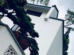 -龙华寺