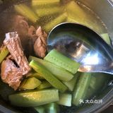 肉价上涨还是停不下来的仔排黄瓜汤