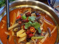 -娜仁图雅蒙古美食村(33小镇店)