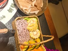 -菌自由丨野生菌火锅特色庭院餐厅(丽江古城店)