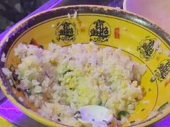 -钢管厂五区小郡肝串串香(蜀都万达店)