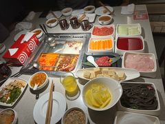 -海底捞火锅(明湖路店)