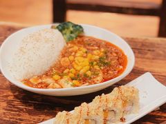 鲜切芒果芝士卷寿司-小川洋风料理(街道口店)