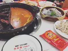 餐具摆设-XiaoJunGan Hotpot 钢管厂五区小郡肝火锅串串香