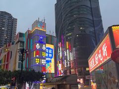 -八一好吃街·高品美食广场