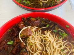 -小龙大肉面馆