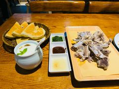 -蒙艾里民族传统菜蒙餐