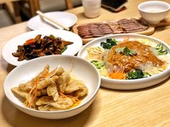 -关东小磨东北菜(上海长风大悦城店)
