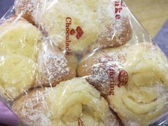 -顶东面包花园·生日蛋糕(世博店)