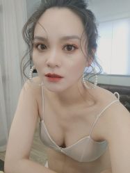 点击看大图 -十孕纪高端孕妇亲子摄影